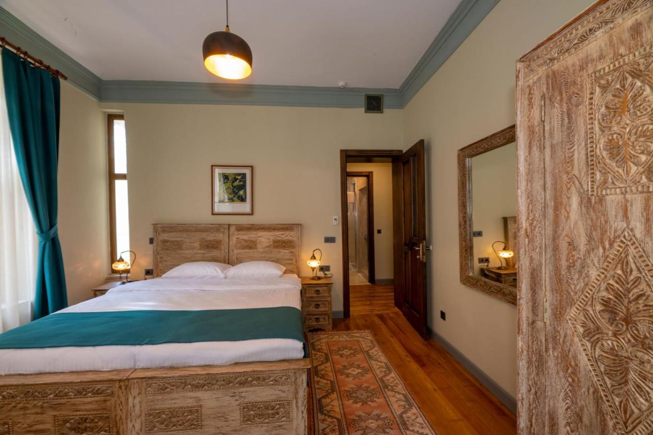 O'Pera Okanli Suites Istanbul Bagian luar foto