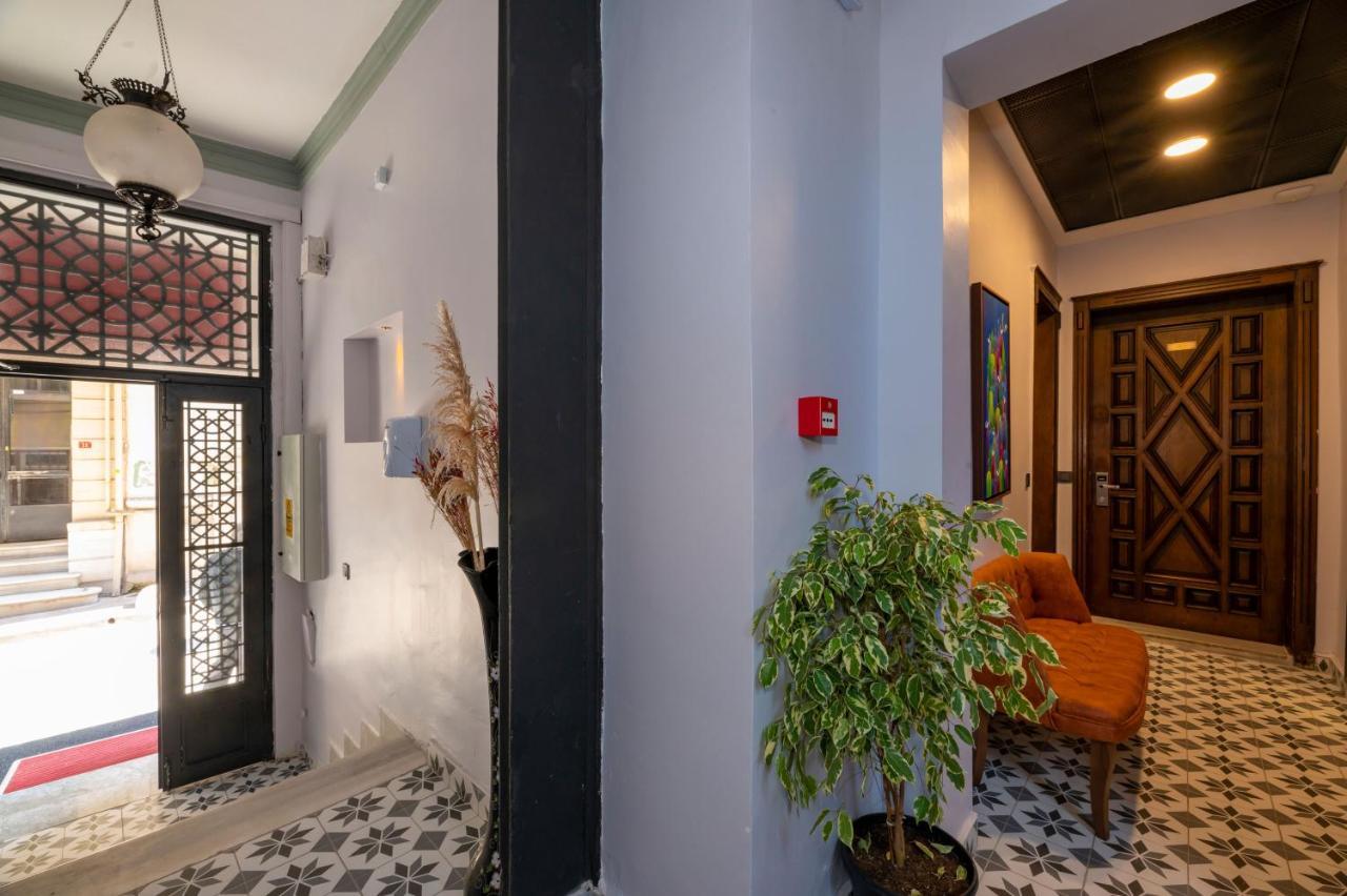 O'Pera Okanli Suites Istanbul Bagian luar foto
