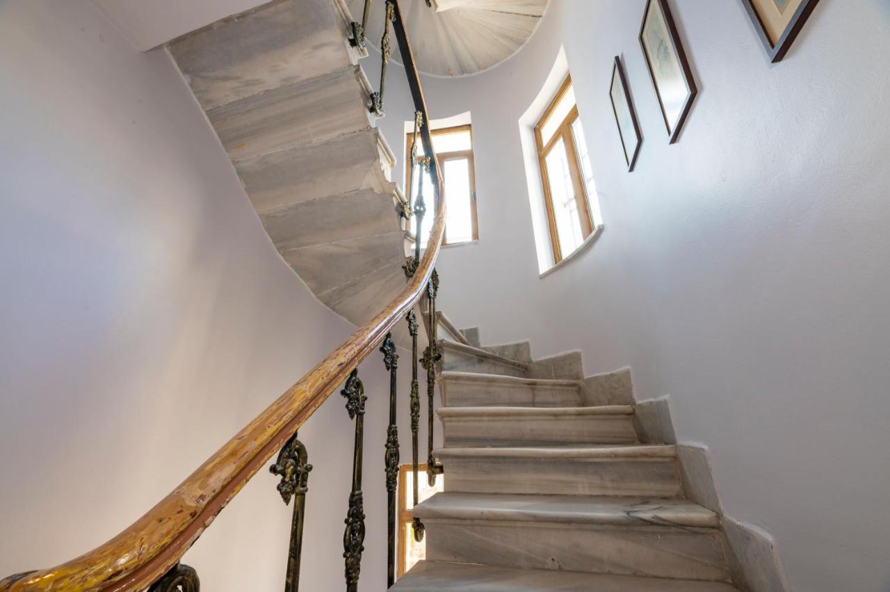 O'Pera Okanli Suites Istanbul Bagian luar foto