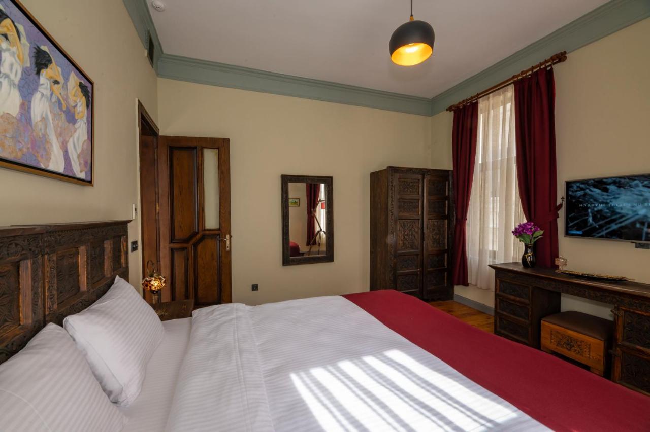 O'Pera Okanli Suites Istanbul Bagian luar foto