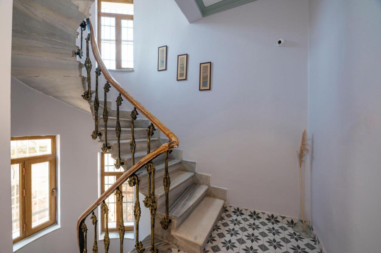 O'Pera Okanli Suites Istanbul Bagian luar foto